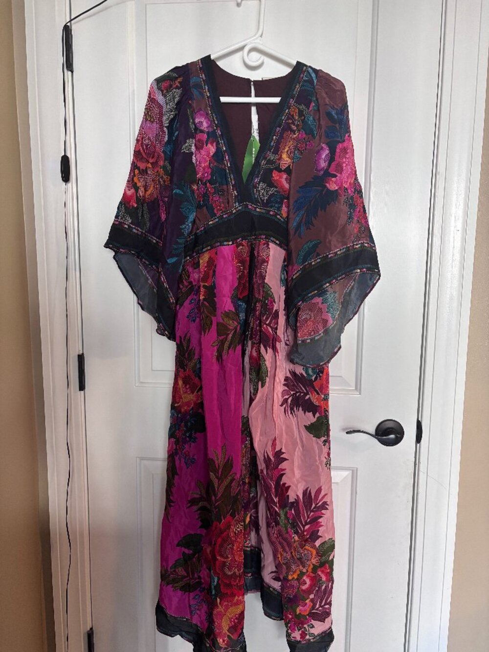 NWT Farm Rio Women's Size Medium Flower Scarves Maxi Dress